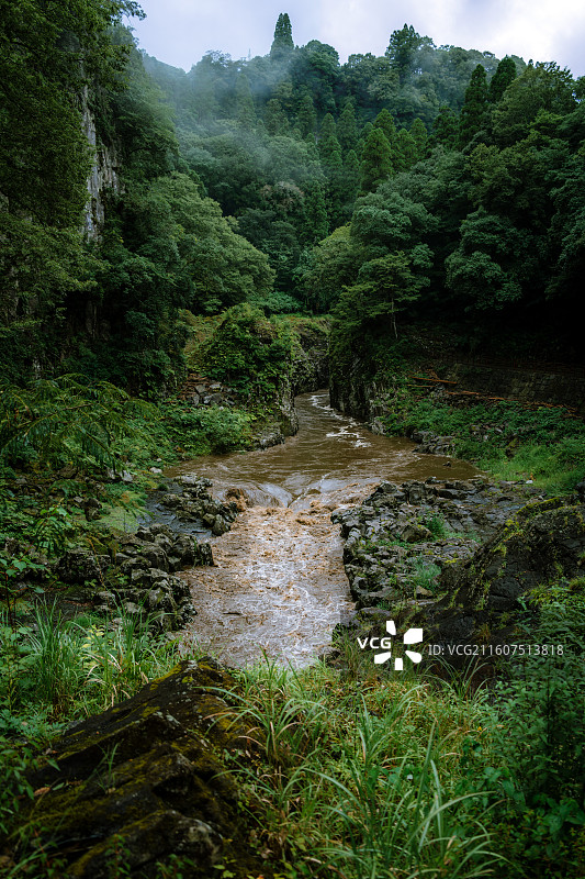 神话之乡的秘境：高千穗峡图片素材