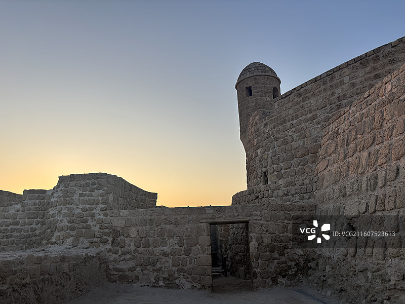 巴林麦纳麦城市旅游法塔赫大清真寺巴林门及集市巴林堡图片素材