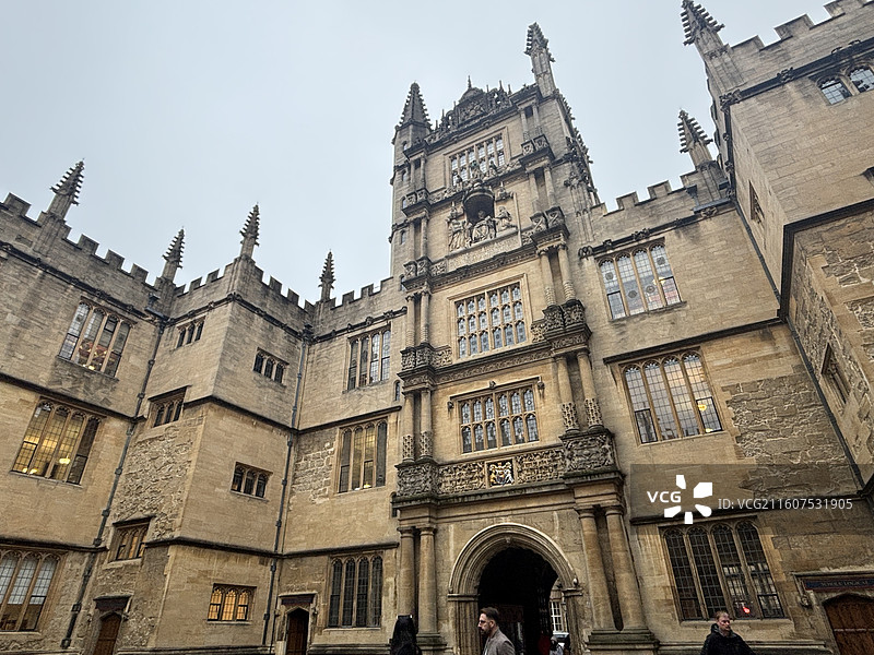 英国牛津牛静大学基督学院教堂哈利波特魔法学院图片素材