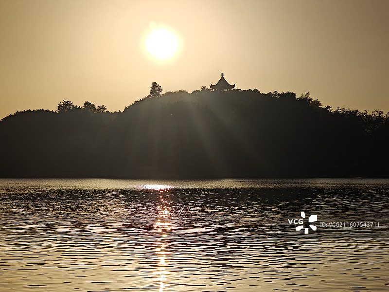 福州西湖公园黄昏落日图片素材
