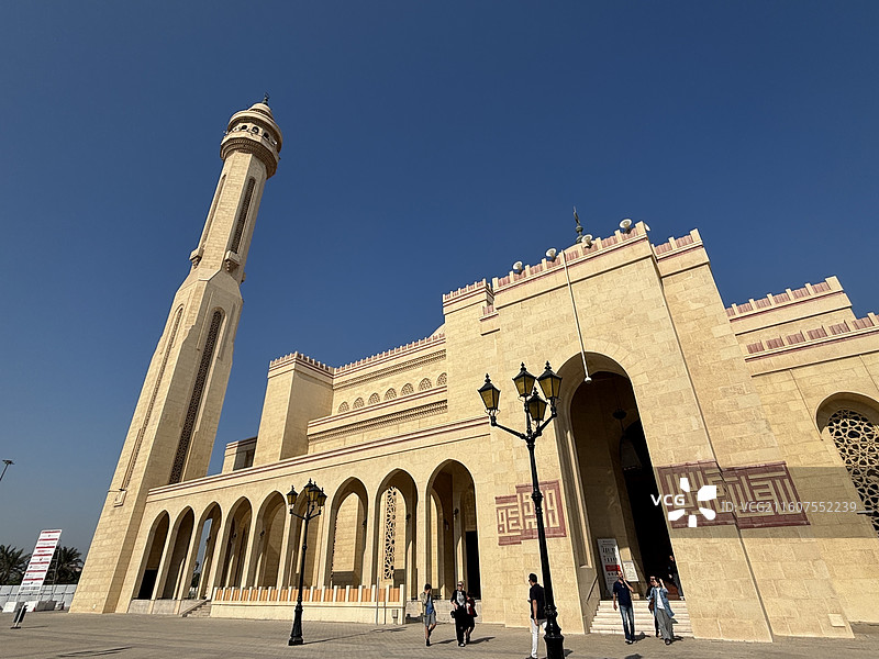 巴林麦纳麦城市旅游法塔赫大清真寺巴林门及集市巴林堡图片素材