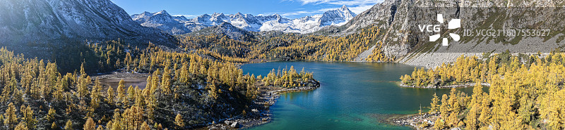 四川丹巴党岭葫芦海风光图片素材
