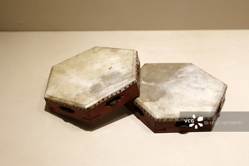 云南民族博物馆民族乐器图片素材