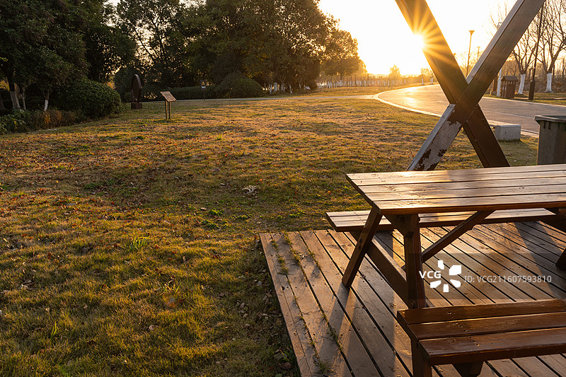 铜陵西湖湿地公园的晨光图片素材