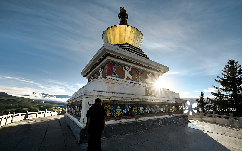 【佛塔 • 卓尔山】图片素材