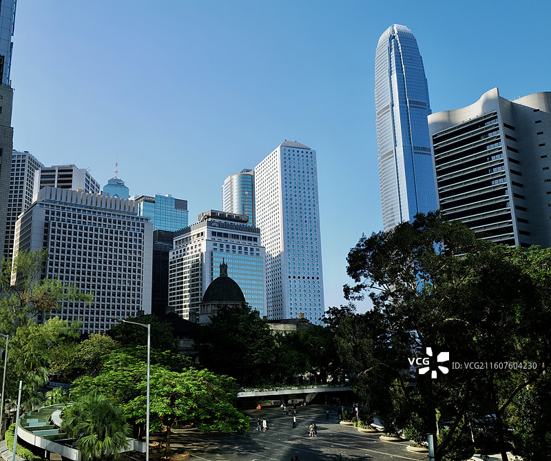香港中环金钟道及附近高端商业区城市风光图片素材
