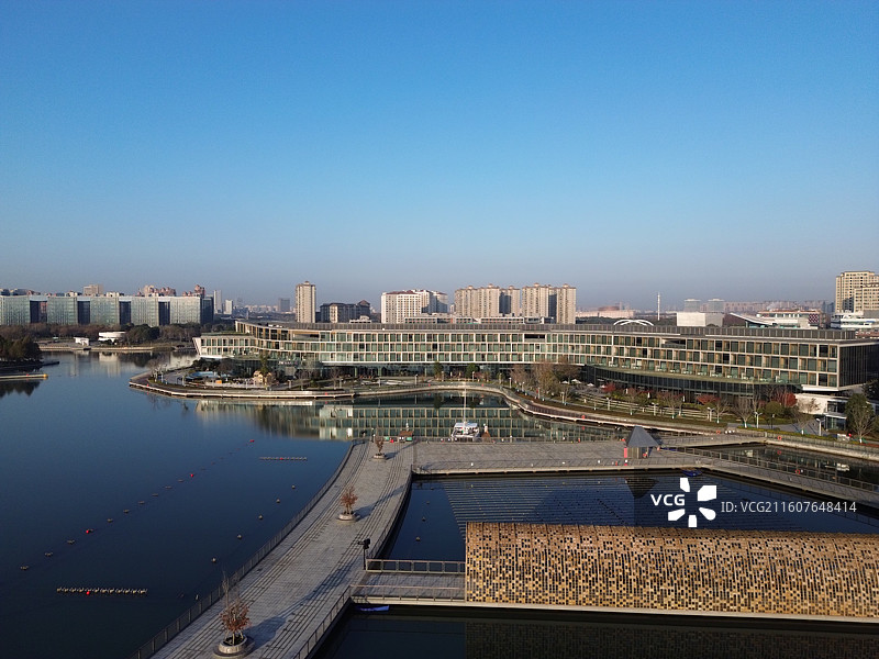 上海奉贤新城地标性建筑，JW万豪酒店图片素材