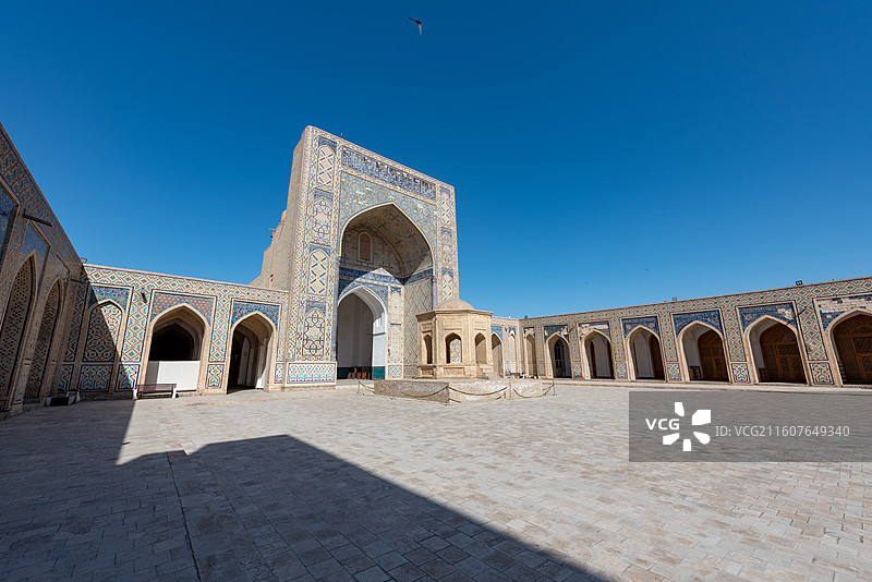乌兹别克斯坦布哈拉风景-喀龙清真寺图片素材