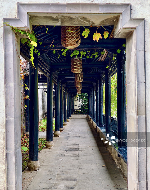 嘉兴梅花洲古建筑回廊图片素材