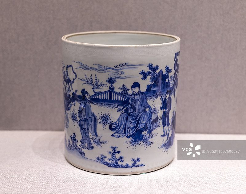 青花人物故事图笔筒 明崇祯 故宫博物院图片素材