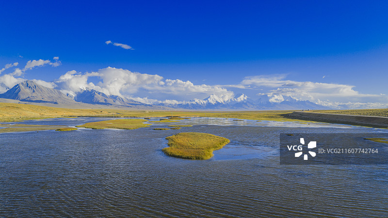 西藏日喀则亚东县多情错盛世晚霞图片素材