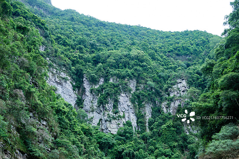 广西金秀瑶族自治县圣堂湖景区图片素材