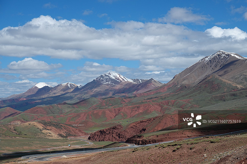 西藏昌都市边坝县洛隆县分界山：巴里拉山垭口巴里拉山口图片素材