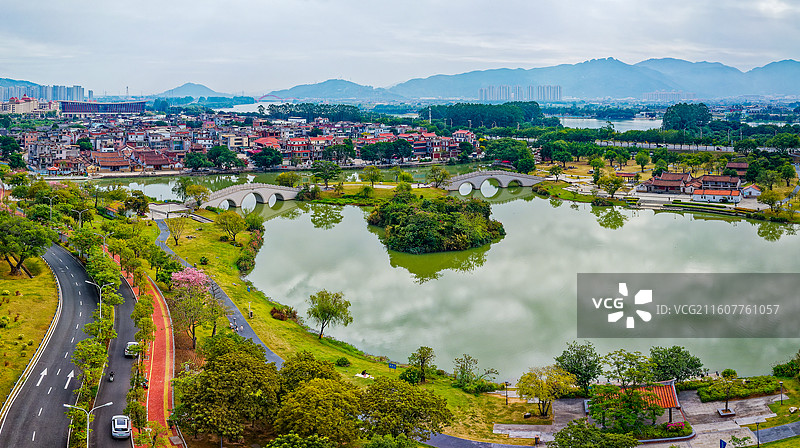 航拍宽幅福建漳州湘桥湖城市湿地公园图片素材