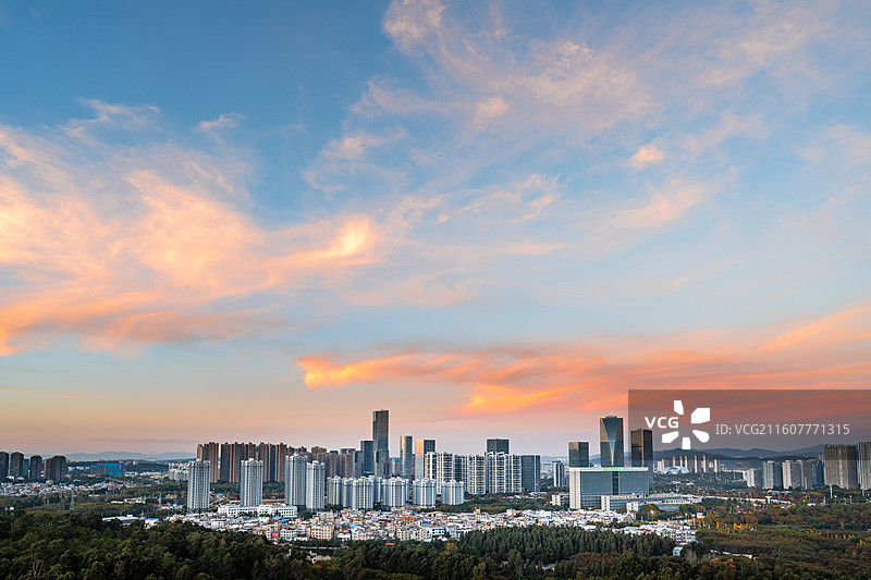 云南省昆明市呈贡区城市风光图片素材