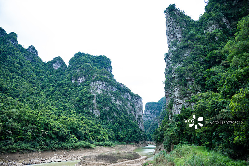 广西金秀瑶族自治县圣堂湖景区图片素材