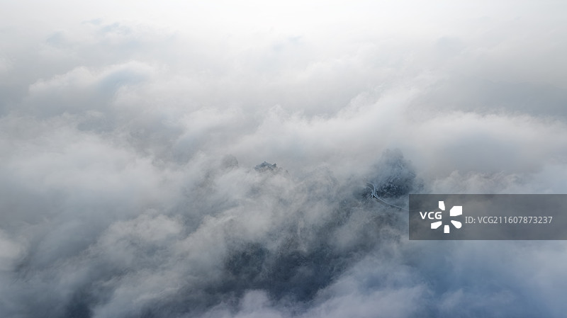 大山云海自然风景航拍图片素材