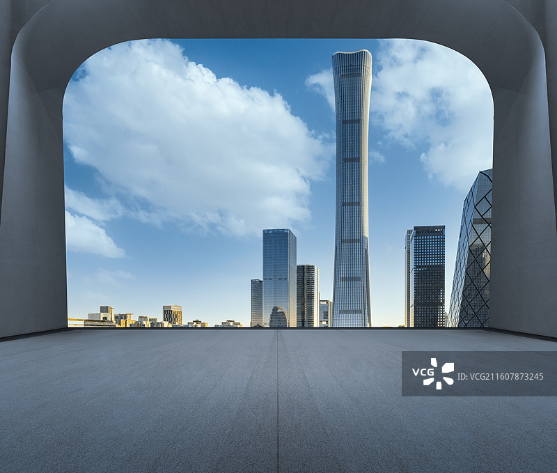北京国贸CBD地面广场，北京地标建筑，城市天际线，科技城市，未来城市，智慧城市，地面广场，汽车背景图片素材