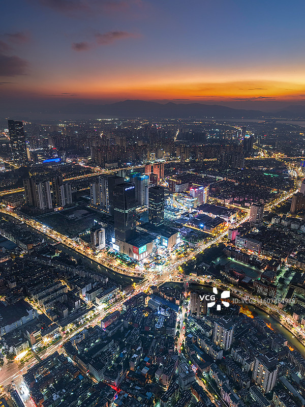 云南昆明夜景城市风光全景航拍图片素材