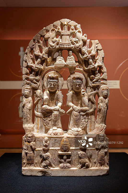 甘肃简牍博物馆 北齐 双思惟菩萨像 邺城遗址北吴庄佛教造像埋藏坑图片素材