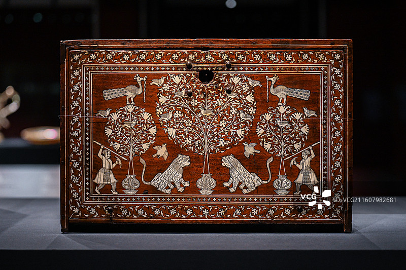 中国香港故宫文化博物馆展出的莫卧儿文物图片素材