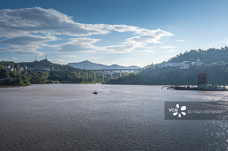 长江 沿岸 自然风光 码头 三峡图片素材