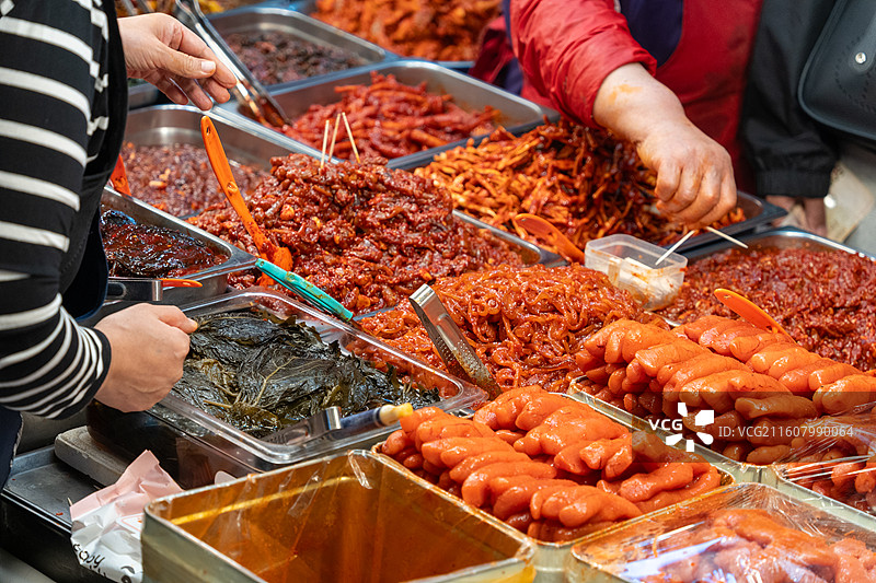 首尔广藏市场韩式小菜摊档图片素材