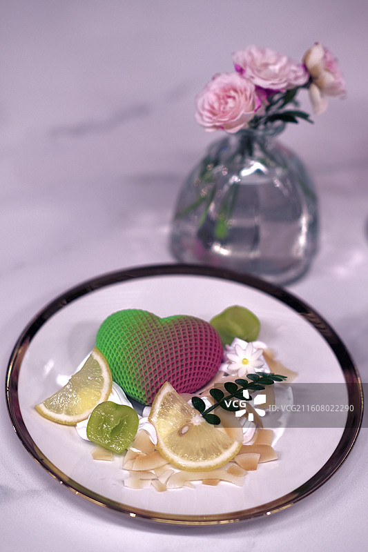 火车上的特色餐厅下午茶图片素材