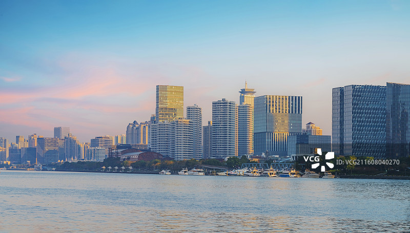 中国上海市现代城市建筑和桥梁和黄浦江风光图片素材