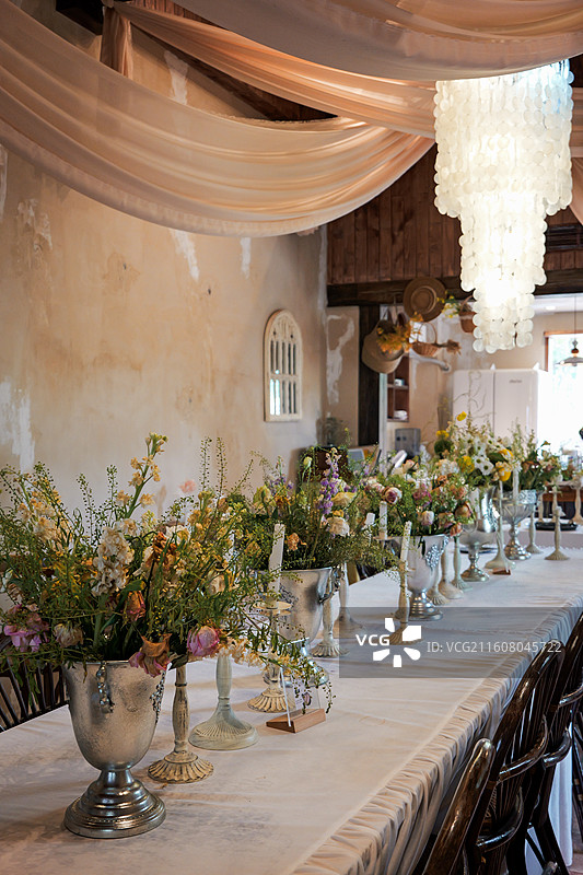 郊外田园式咖啡店图片素材