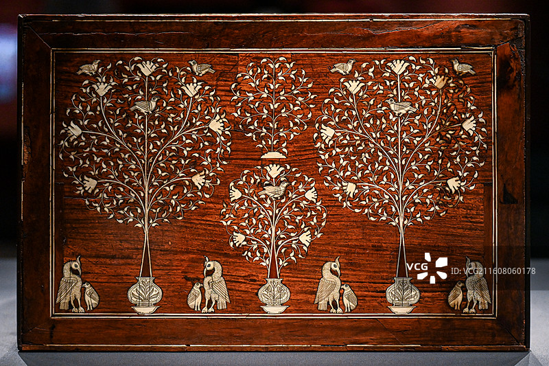 中国香港故宫文化博物馆展出的莫卧儿文物图片素材