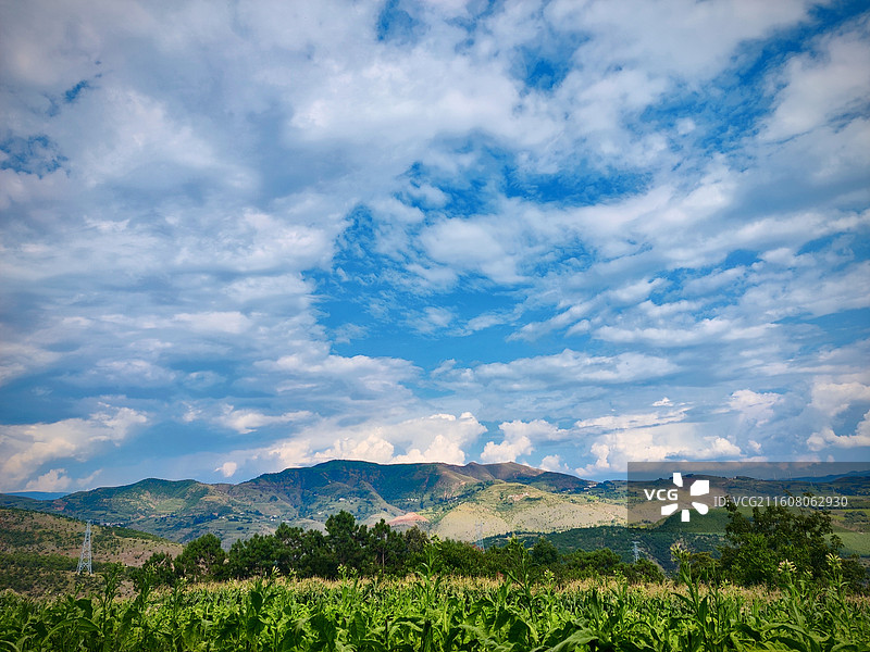 大美贵州，多彩威宁县牛棚镇山川之美图片素材
