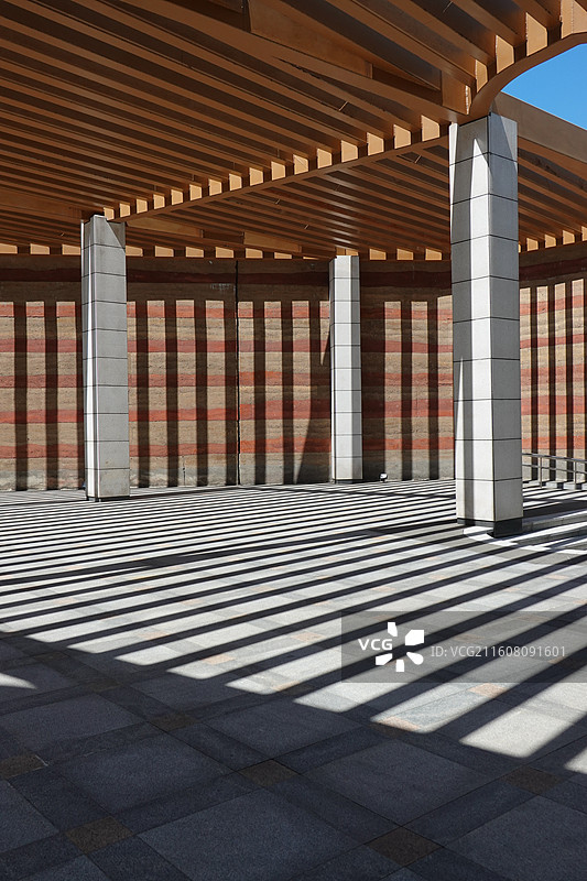 陕西省西安市周至县秦岭国家植物园大门造型图片素材