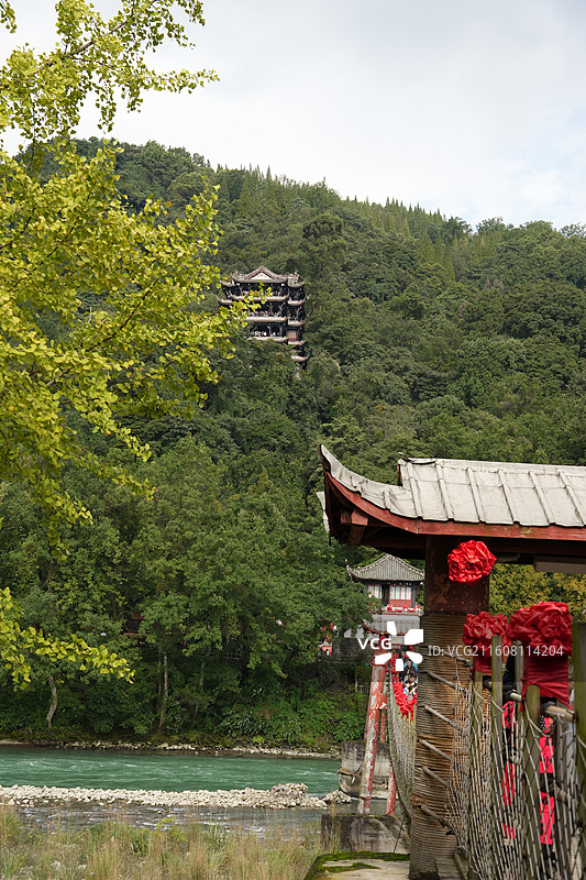 都江堰景区全景高清图世界文化遗产，鱼嘴、飞沙堰、宝瓶口三大无坝水利工程壮丽景观图片素材