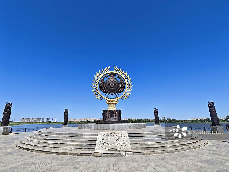 哈尔滨市太阳岛景区风光系列之太阳神雕塑图片素材