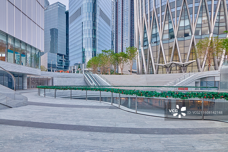 深圳南山区万象城二期购物中心广场空地图片素材