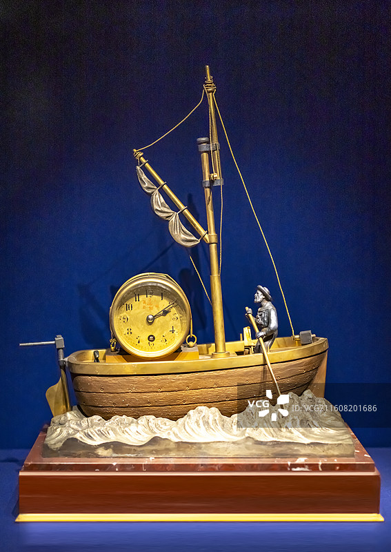 铜镀金船式表 19世纪 法国 故宫博物院图片素材