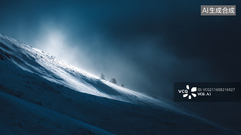 【AI数字艺术】冬季山脊在蓝色冷光中的雪坡风景图片素材