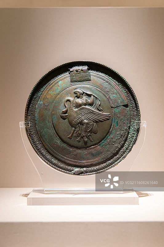 国博美的多元古希腊青铜折叠镜图片素材