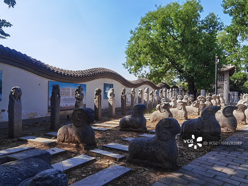 陕西省咸阳市三原县鲁桥镇李靖故居东里花园：石刻区图片素材
