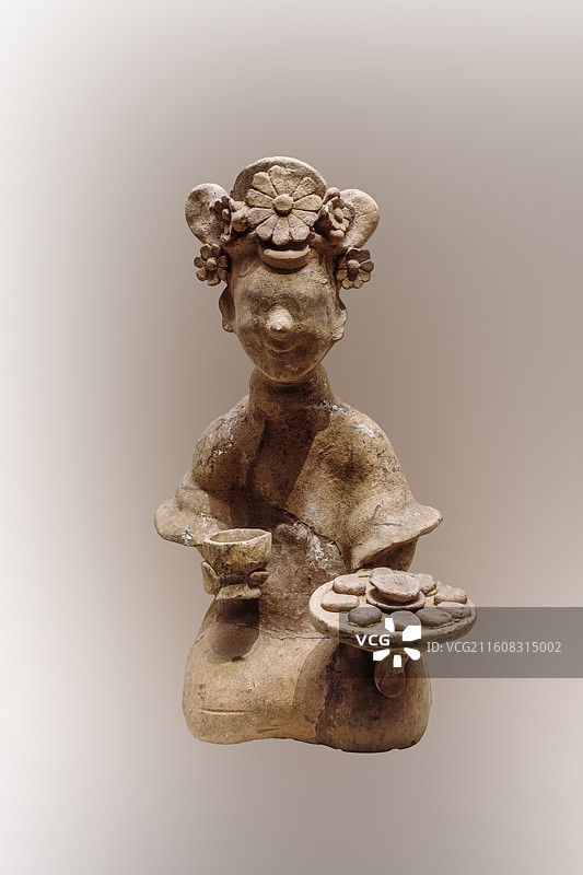 献食陶俑，东汉，1957年重庆化龙桥出土，中国国家博物馆藏图片素材