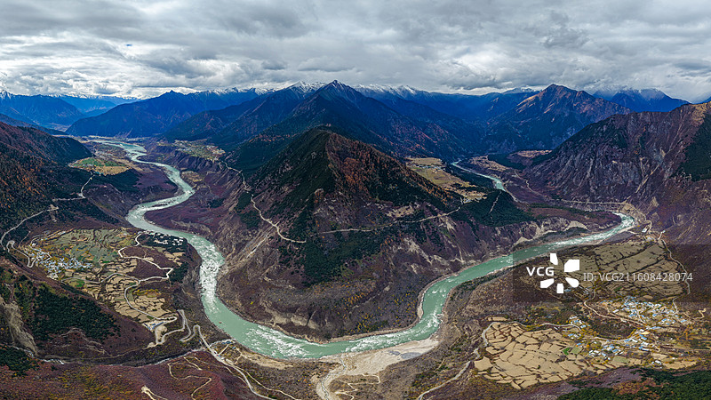 雅鲁藏布江图片素材