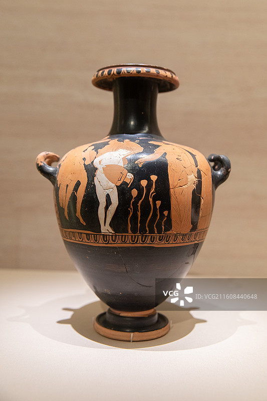 国博美的多元古希腊阿提卡黑底红画陶水罐图片素材