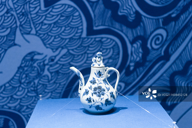 青花梨形执壶 元代 内蒙古博物院图片素材