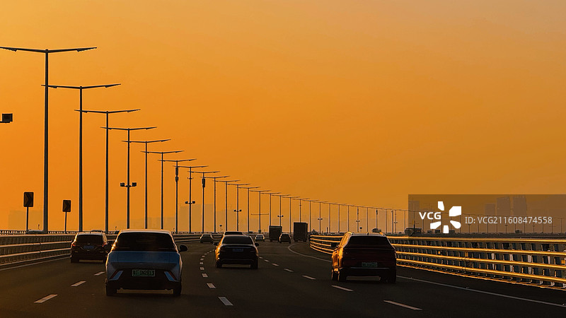 深中大桥落日余晖图片素材