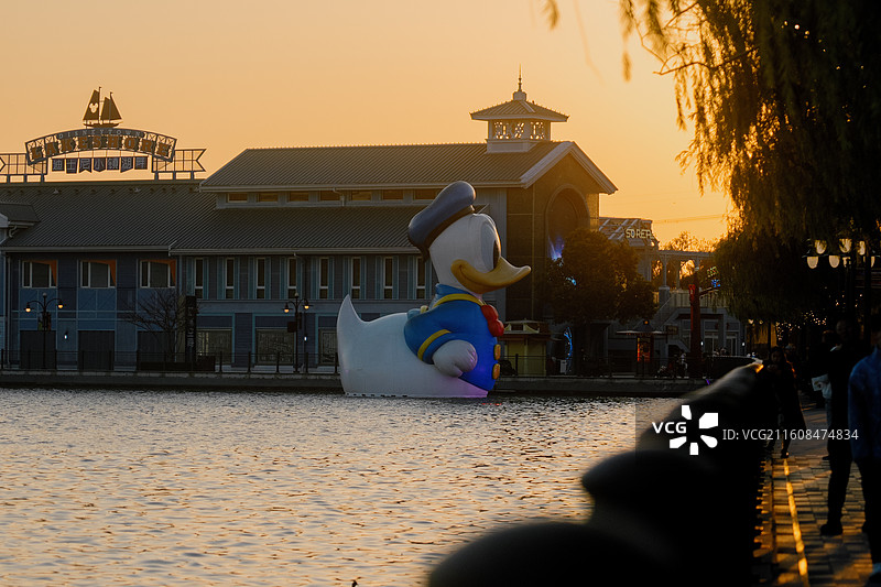 迪士尼 圣诞节 卡通 童话 梦幻 梦想 城堡 节日 寒暑假 春节 亲子游 消费 商业 米奇 ip图片素材