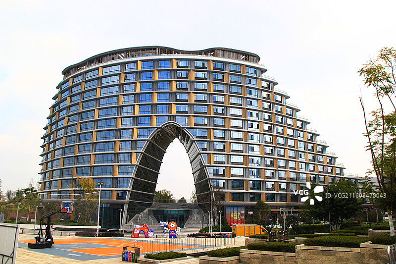 现代城市公寓建筑外立面实景特写图片素材