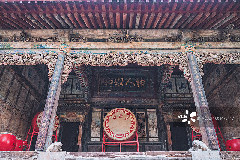 山西临汾蒲县柏山东岳庙建筑与彩塑图片素材