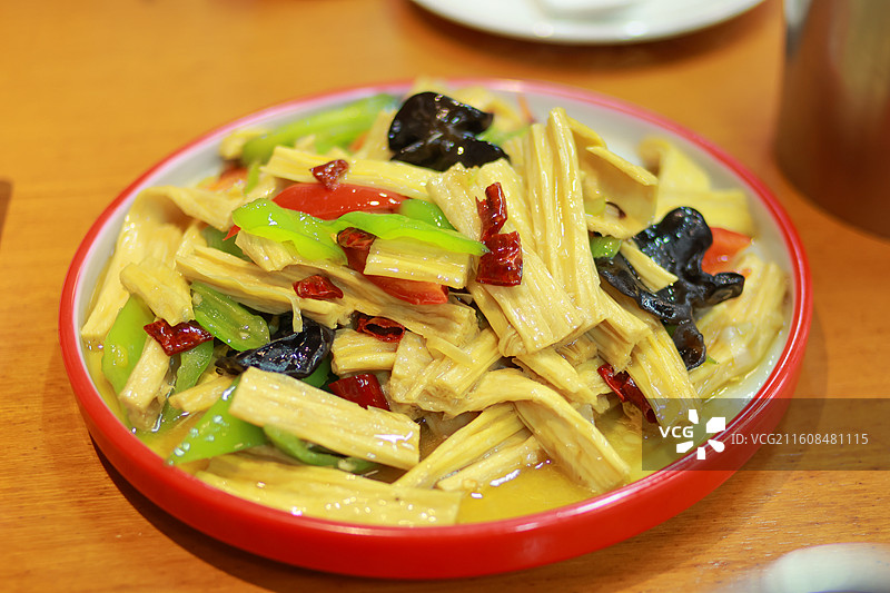 烧烤店里的美食图片素材