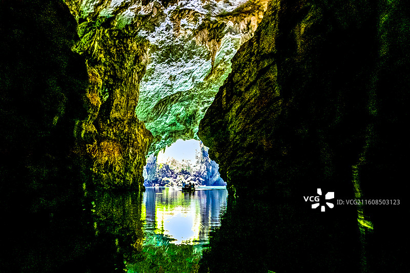 百鸟岩  Bainiao Cave Scenic Area图片素材